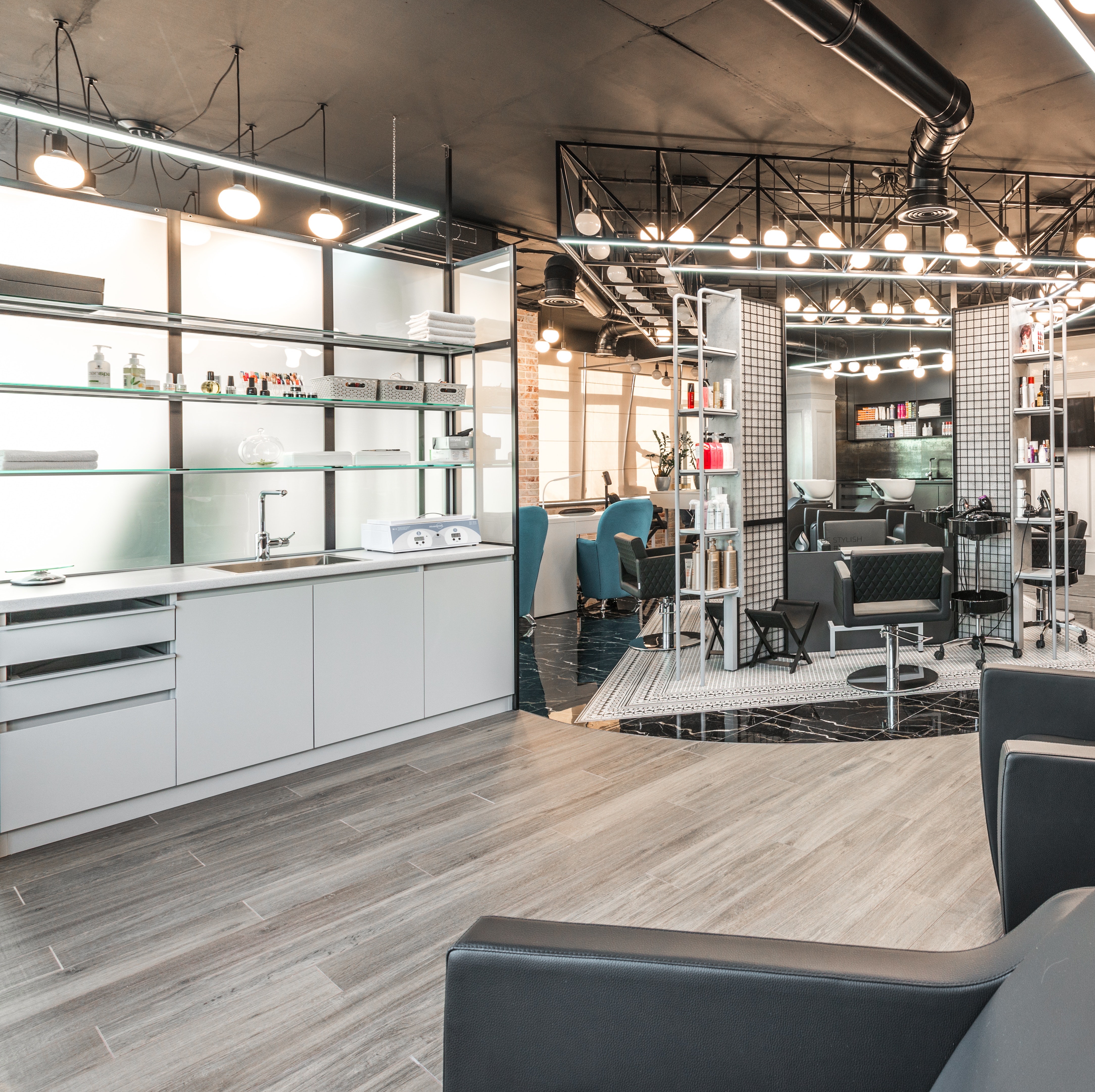 Image of the Lotus Beauty Salon.